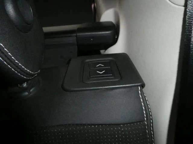 Land Rover Discovery AWD D250 S