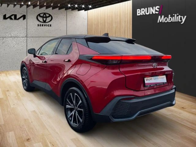 Toyota C-HR Hybride Team D