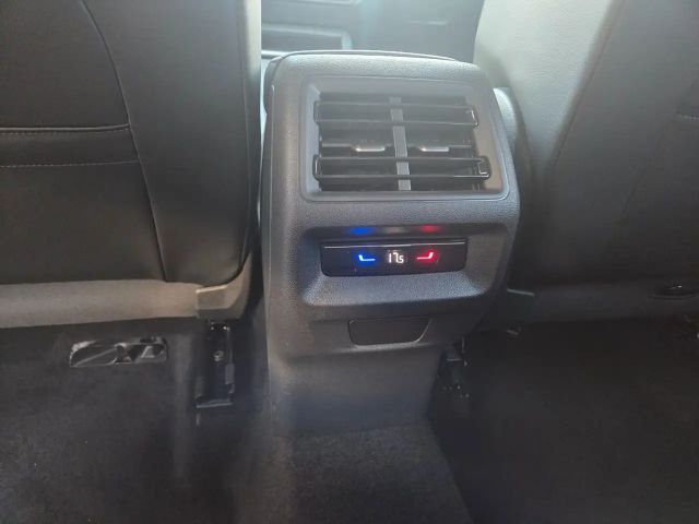 Volkswagen Tiguan 1.5 eTSI DSG Plus