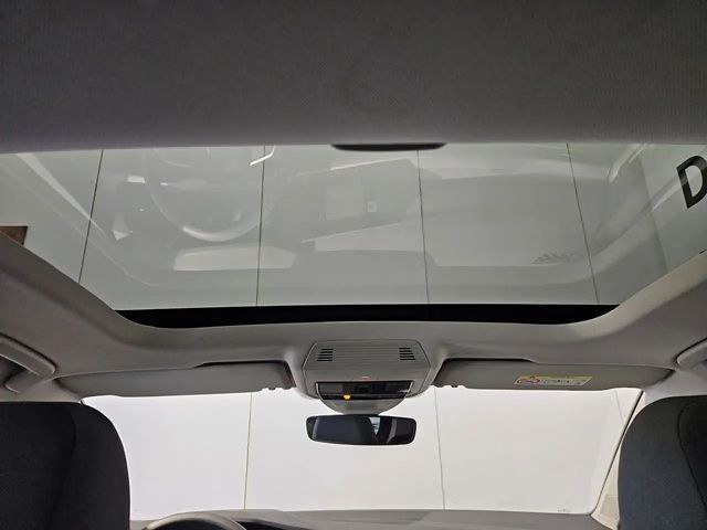 Volkswagen Golf 1.5 eTSI DSG Move