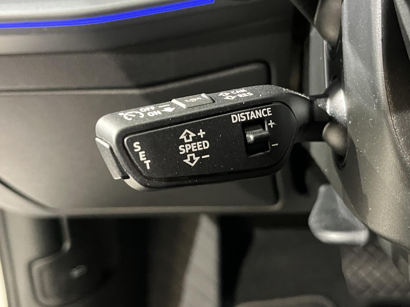 Audi A3 35 TFSI S-Line Sedan Sportback