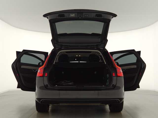 Volvo V90 AWD Dark Plus Recharge T8