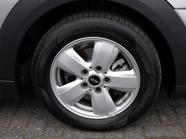 MINI Cooper Essential Trim FACEL. LED SHZ PDC