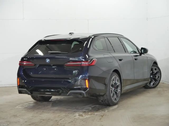 BMW 550 M-Sport Touring xDrive
