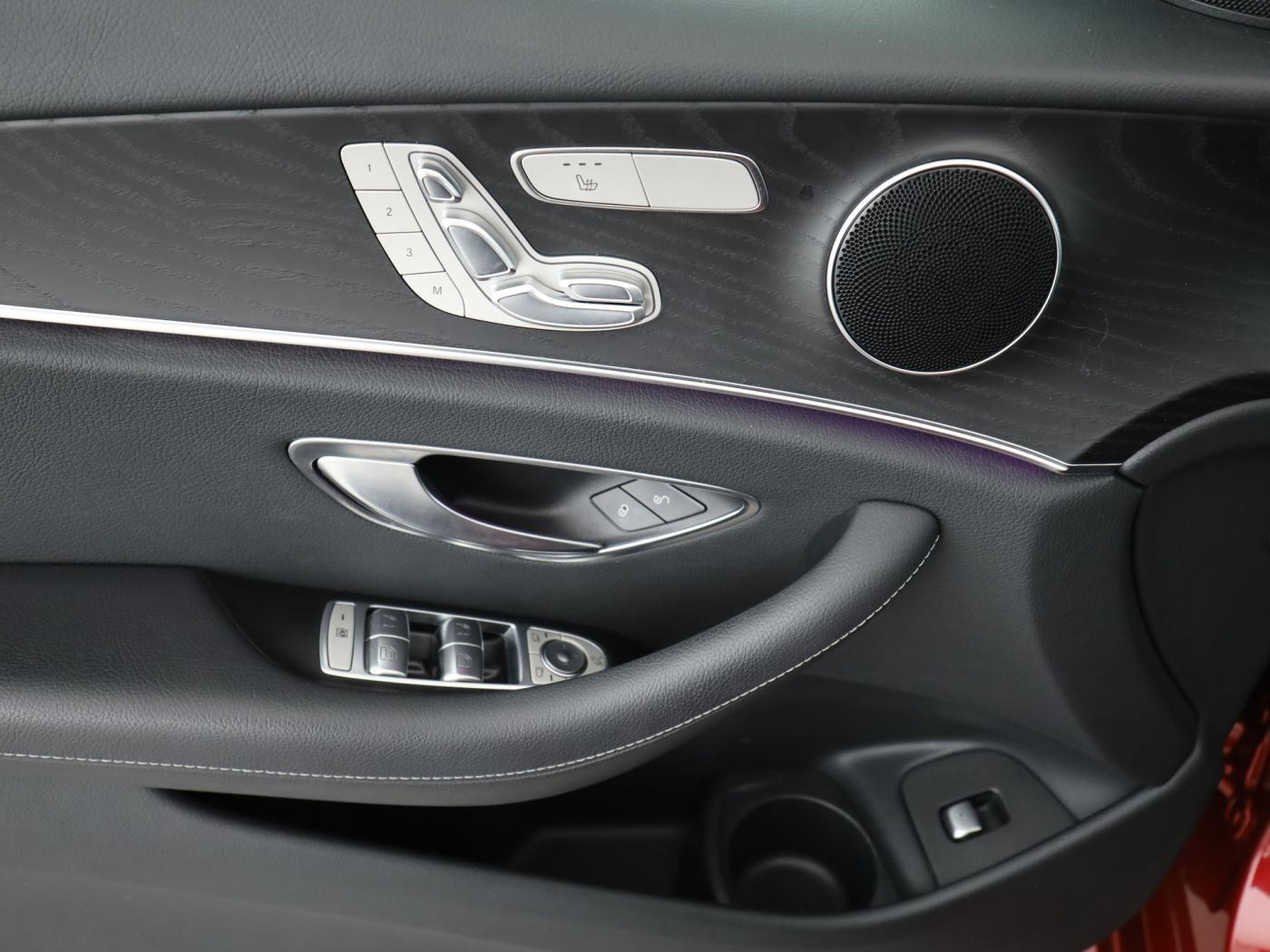 Mercedes-Benz E 400 4MATIC AMG Line E 400 d Estate