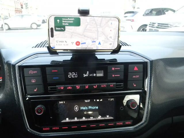 Volkswagen up! Move Move up!