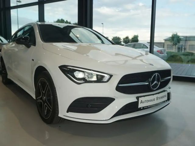 Mercedes-Benz CLA 250 AUTOMATIK+LEDER+NAVI+LED+DIGITALER TACHO