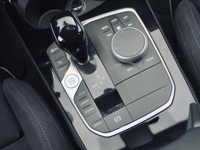 BMW 120 120d M-Sport Sedan xDrive