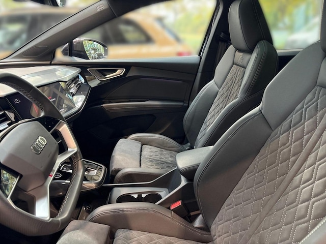 Audi Q4 e-tron Quattro