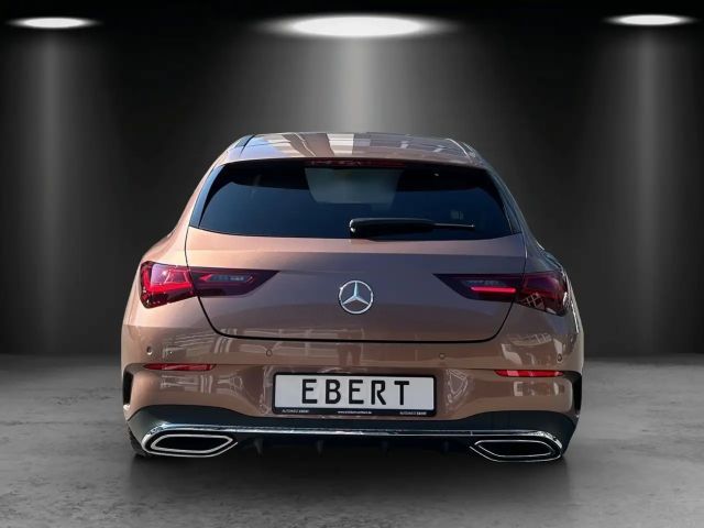 Mercedes-Benz CLA 200 AMG Line