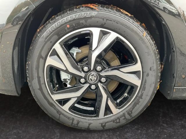 Toyota Yaris Hatchback Hybride VVT-i