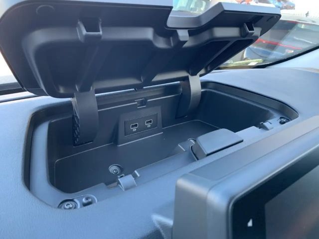 Renault Trafic Blue EDC Spaceclass