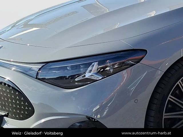 Mercedes-Benz CLA 350 4MATIC