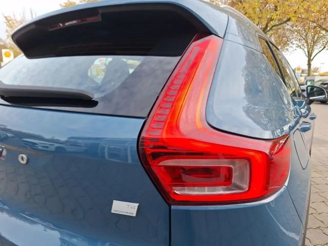 Volvo XC40 Core Recharge