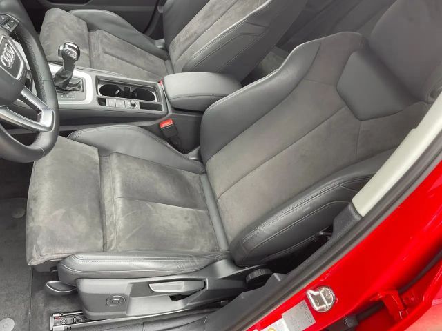 Audi Q3 Hybride S-Tronic