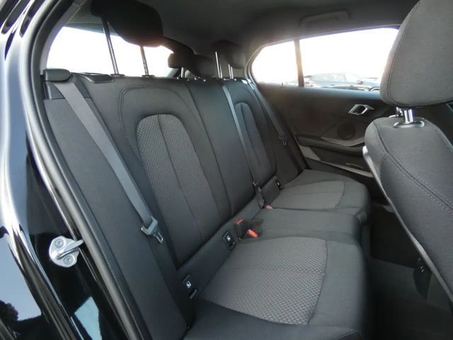 BMW 118 118i Advantage pakket Sedan