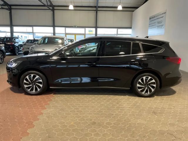 Ford Focus Titanium Wagon