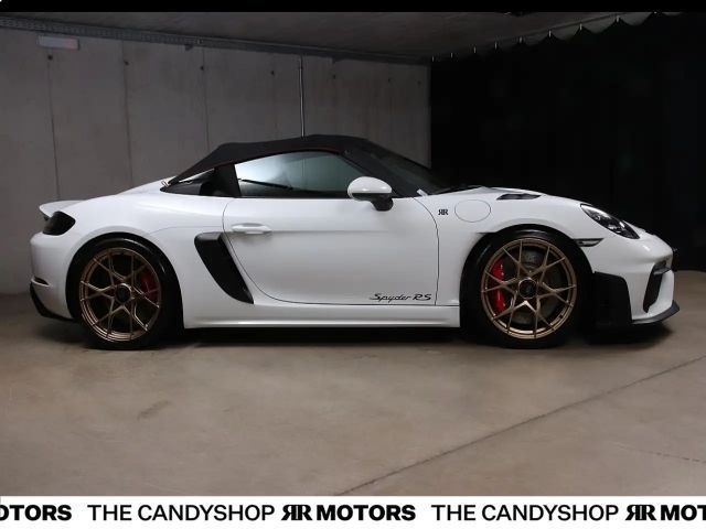 Porsche Cayman 718 RS