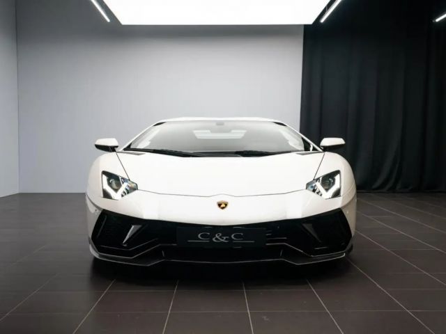 Lamborghini Aventador Ultimae/KAMERA/CARBON/GARANTIE 05/27