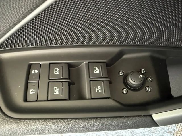 Audi A3 30 TFSI Sedan