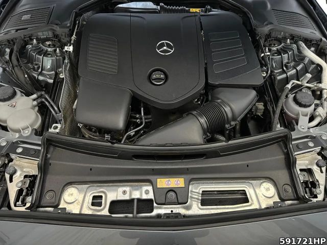 Mercedes-Benz C 200 4MATIC AVANTGARDE Sedan