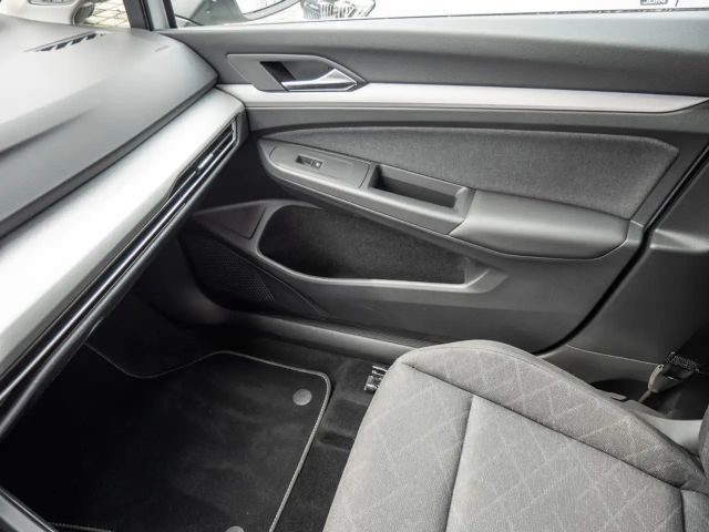 Volkswagen Golf 1.5 TSI Golf VIII Life