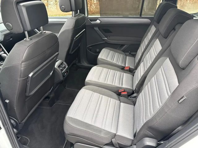 Volkswagen Touran 1.5 TSI DSG Highline