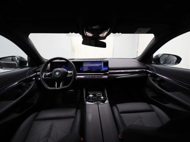 BMW 550 M-Sport Sedan