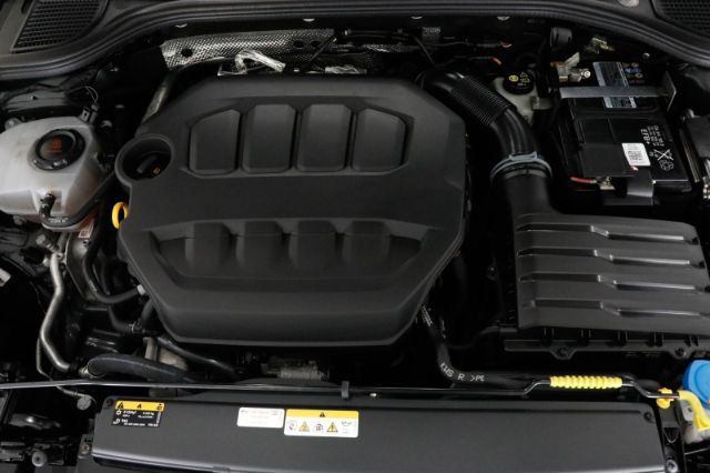 Volkswagen Golf 2.0 TSI DSG Style