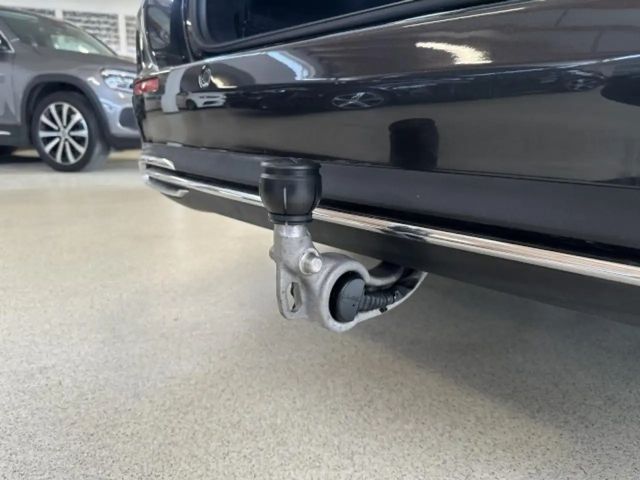 Mercedes-Benz E 220 E 220 d Estate