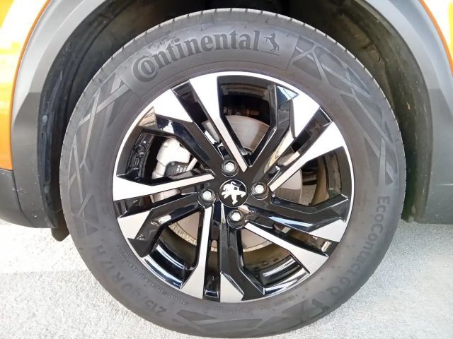 Peugeot E-2008 Allure Pack