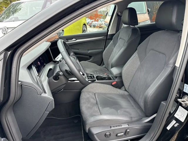 Volkswagen Golf Style eHybrid