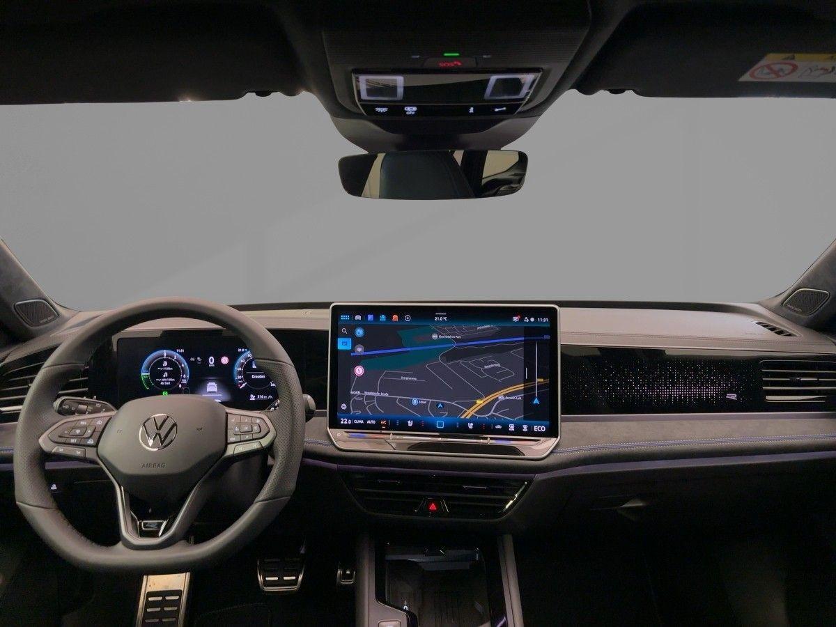 Volkswagen Passat R-Line eHybrid