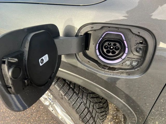 Ford Kuga Plug in Hybrid ST Line X