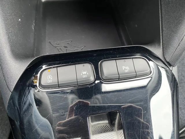 Opel Corsa F 1.2 AT LED/SHZ/PDC V+H+CAM/KLIMA AT