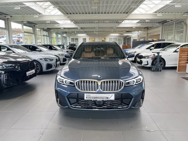 BMW 330 330e xDrive
