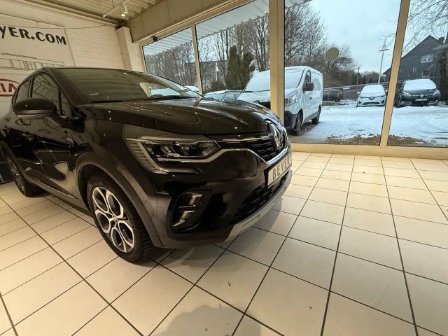 Renault Captur Hybrid TCe 140 Techno