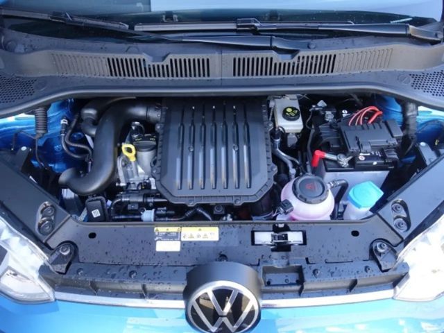 Volkswagen up! Active