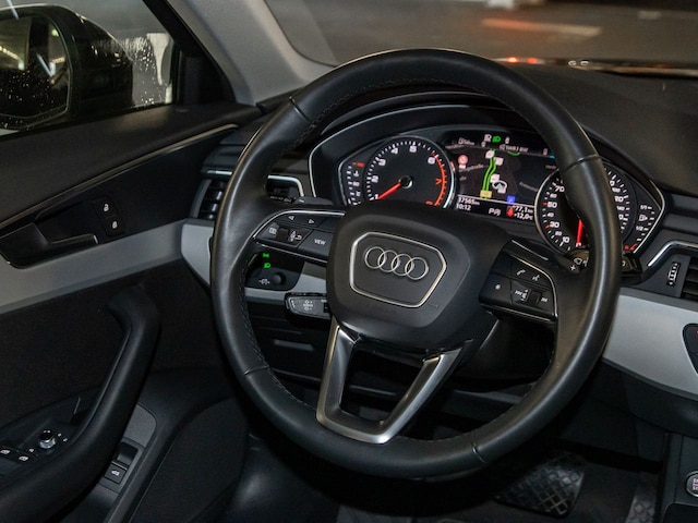 Audi A4 35 TFSI Avant S-Tronic