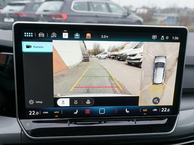 Volkswagen Golf 1.5 eTSI DSG