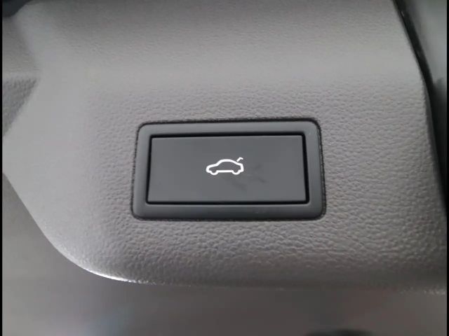 Volkswagen Multivan 2.0 TDI DSG Style T7