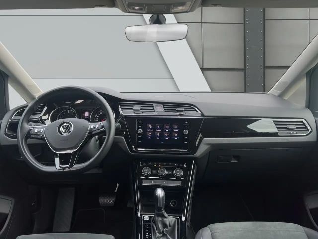 Volkswagen Touran DSG Highline R-Line
