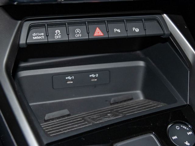 Audi A3 40 TDI Quattro S-Line S-Tronic Sedan