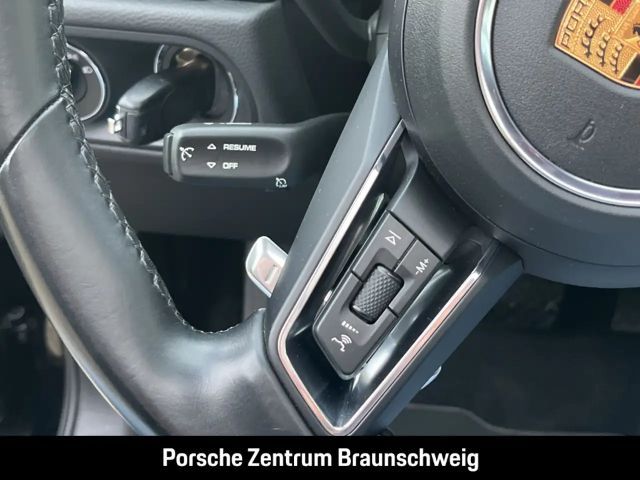 Porsche Macan BOSE Sportabgasanlage Panoramadach LED