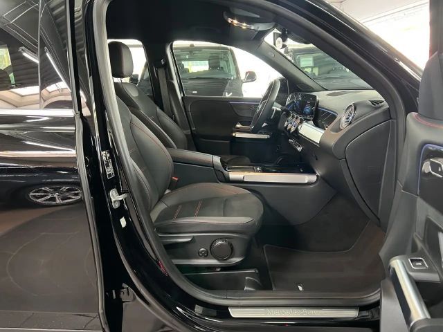 Mercedes-Benz GLB 200 AMG Line GLB 200 d