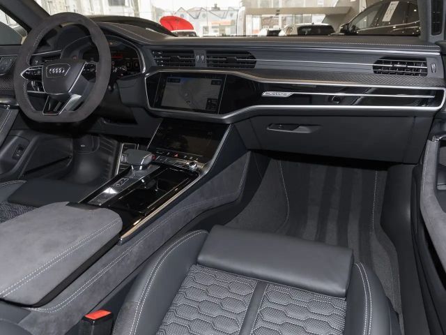 Audi RS6 Avant Performance Quattro