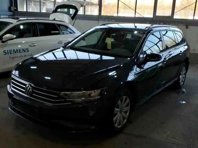 Volkswagen Passat 1.5 TSI DSG Variant