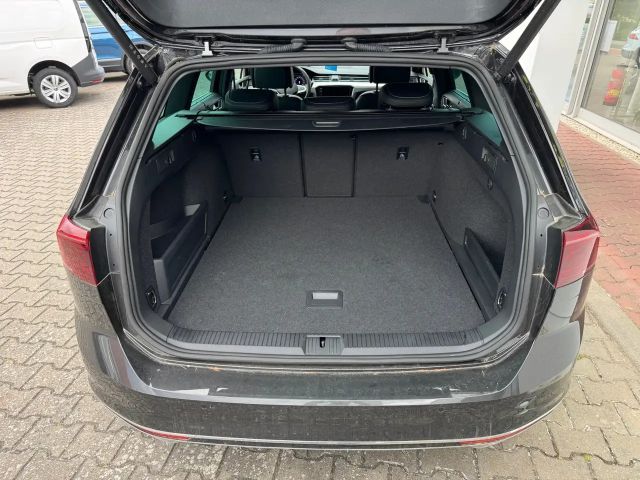 Volkswagen Passat 2.0 TDI DSG R-Line Variant
