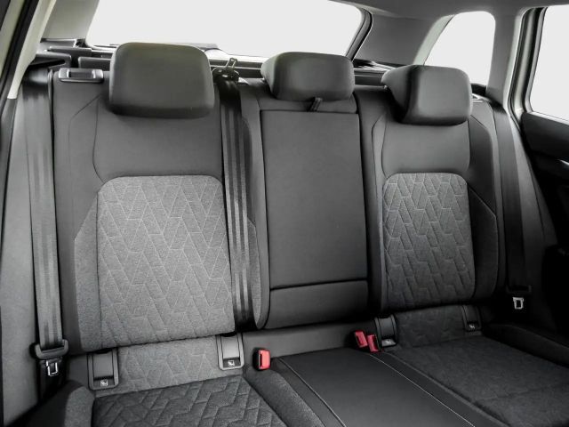 Volkswagen Golf 1.5 TSI Golf VIII Move Variant