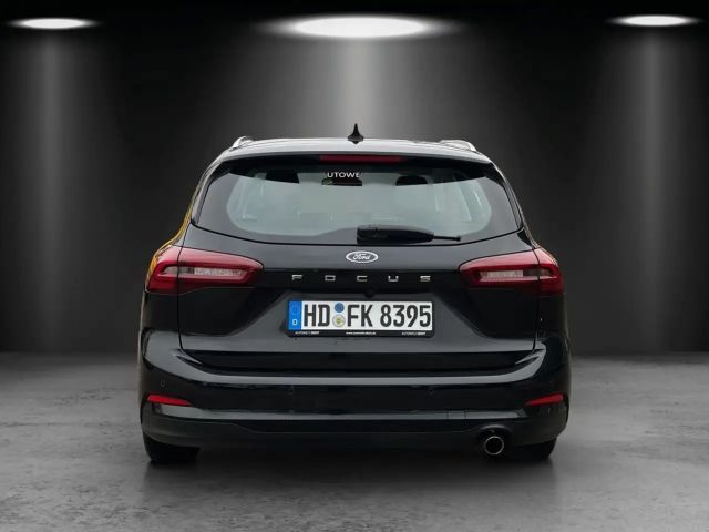 Ford Focus Titanium Wagon